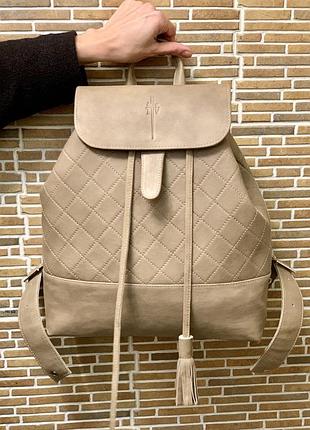 Кожаный дизайнерский рюкзак