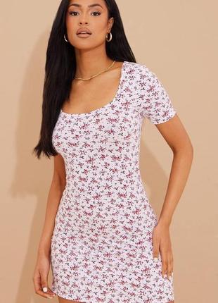 Міні сукня у квітковий принт1 фото