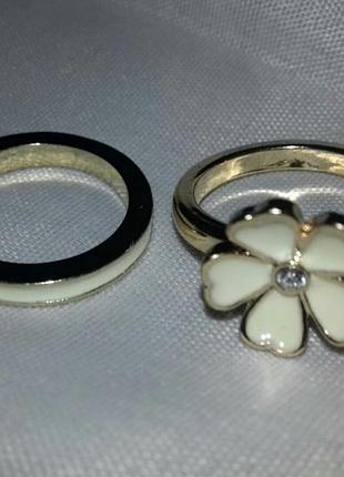 Набор колец/кольцо/колечко/цветок/цветочек/avon/эйвон/обмен