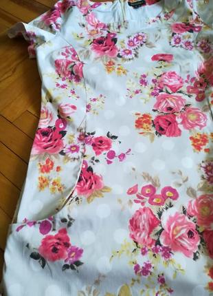 Натуральное котоновое платье в цветочный принт1 фото
