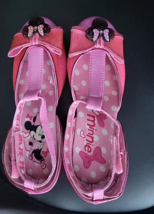 Рожеві туфлі minnie disney на липучках. для принцеси, круті!1 фото
