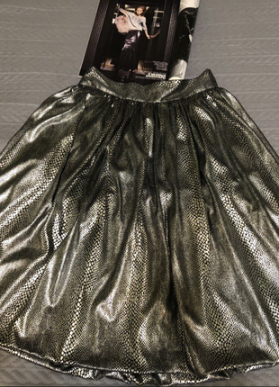 Новая, тренд 2024! блестящая юбка-колокольчик  "змеиная кожа" la pantera р. s-m3 фото