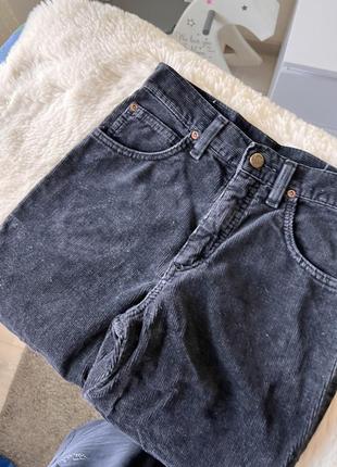 Вельветовые брюки