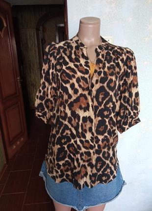 Классная базовая рубашка в леопардовый принт8 фото