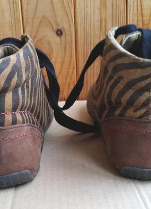Шикарные полностью кожаные утепленные кеды fly london ботинки3 фото