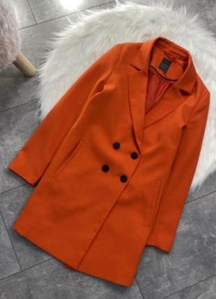 Шикарне легеньке пальто...довгий жакет р.42/40