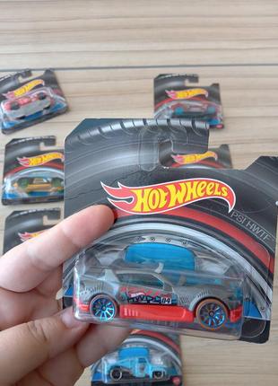 Базові машинки hot wheels, металеві3 фото