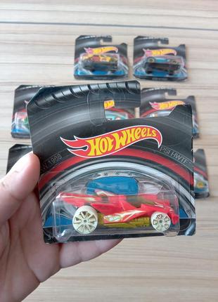 Базовые машинки hot wheels, металлические2 фото