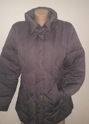 Р 38 basic shild пуховик стан ідеальний легкий і теплий