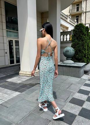 Оригінальна літня сукня з відкритою спиною к квітковий принт4 фото