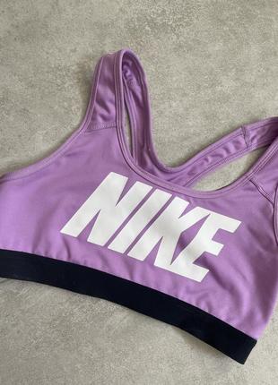 Спортивный топ nike2 фото