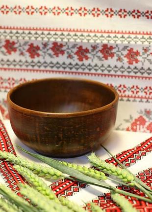 Гладкий салатник із глини 1.6 л. дизайн - декор.