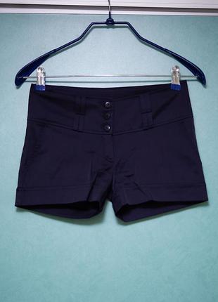 Шорти класичні, короткі