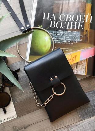 Вертикальная  кожаная сумочка карман , чехол для телефона  с кольцом и заклепками ручной работы4 фото