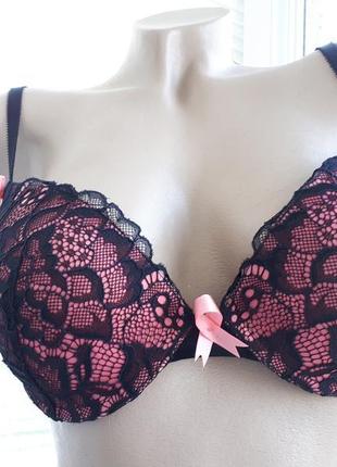 Новий рожевий чорний мереживний бюстгальтер з пушапом мереживо 36в/80в secret possessions