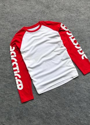 Шикарний лонгслів asics tiger big logo long sleeve white/red1 фото