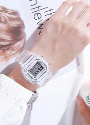 Прозрачные электронные часы винтажные с подсветкой аналог casio g shock белые2 фото