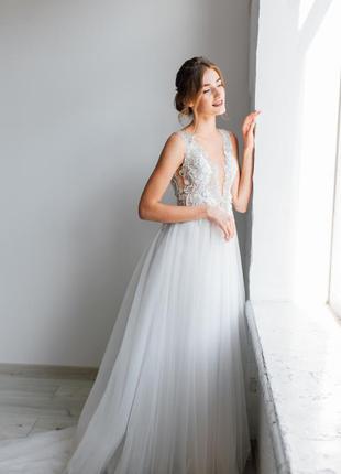 Свадебное платье с сеткой6 фото