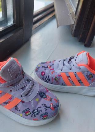 Кроссовки adidas