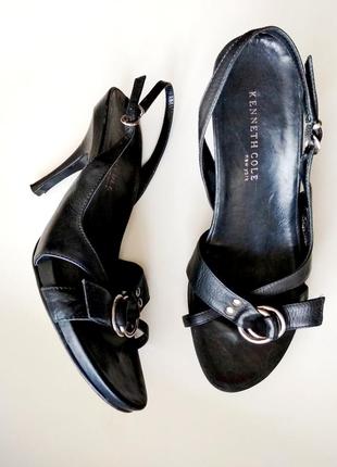 38р. чорні шкіряні босоніжки kenneth cole cityline