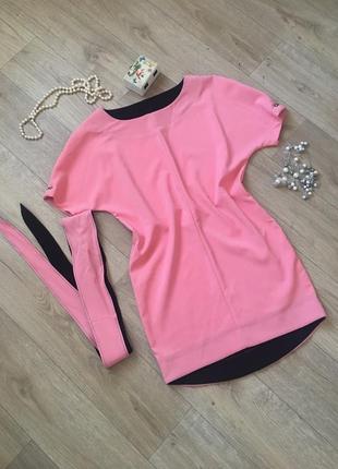 Персикове рожеве плаття