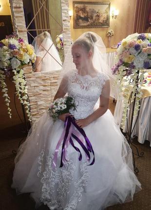 Нежное красивое свадебное платье1 фото