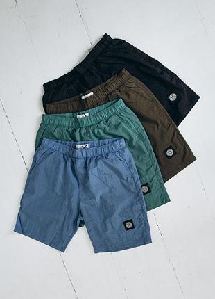 Шорты в стиле stone island