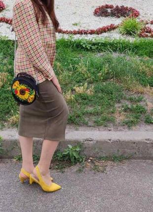 Юбка миди с разрезом