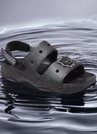 Крокс сандалі алл терейн чонрі (чорна пантера) crocs sandal black panther™ all-terrain