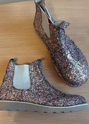 Ботинки челси disco 39 р. 25 см petasil португалия, глиттер диско, внутри кожа