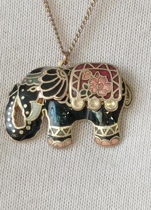 Кулон на цепочке