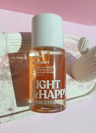 Парфумований спрей для тіла victoria's secret light & happy mini body mist 75 мл