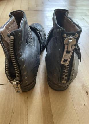Кожаные ботинки с заклепками diesel3 фото