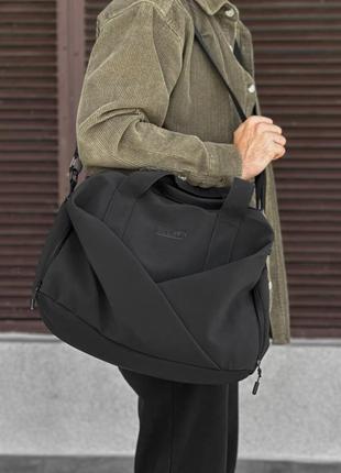 Стильна чорна універсальна чоловіча сумка, містка,сумка для спорту,сумка для подорожі,чоловічі сумки4 фото