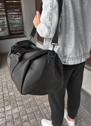 Стильна чорна чоловіча сумка,універсальна, містка,сумка для спорту,сумка для подорожі,чоловічі сумки4 фото
