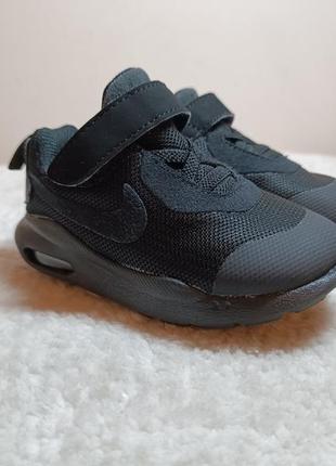 Детские кроссовки&nbsp;nike air max oketo