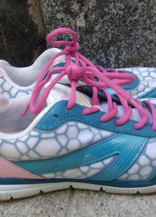 Кросівки fower