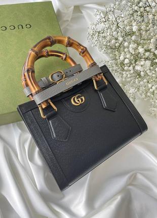 Сумка з бамбуковою ручкою та ремнем gucci diana mini tote bag