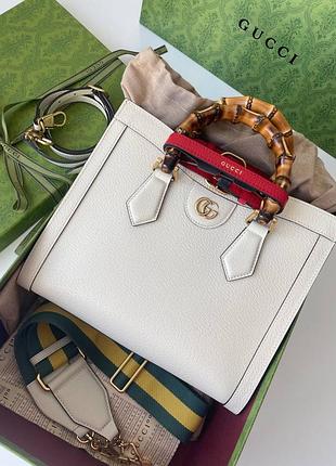 Сумка з бамбуковою ручкою gucci diana small tote bag