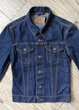 Джинсова куртка levi's s-ка