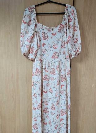 Длинное вискозное платье.