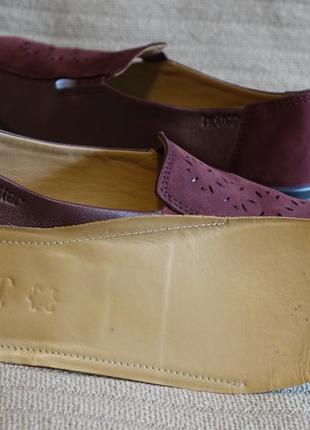 Замечательные комбинированные кожаные туфельки цвета бордо hotter calypso англия 42 р.5 фото