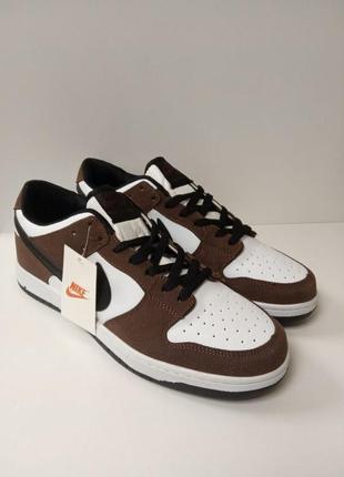 Кроссовки мужские белые с коричневым nike cmft т-4537. размеры: 43;45;46.