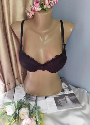 Брендовий мереживний бюстгальтер з пуш ап розміру 80a