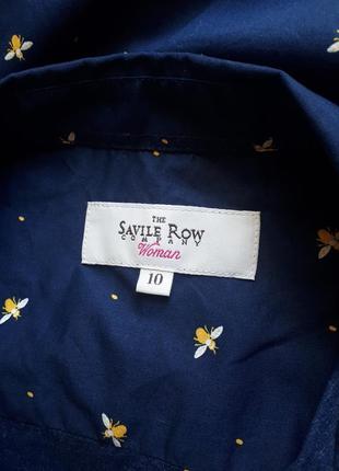 Женская темно-синяя рубашка с принтом в виде пчел the savile row company (размер 36-38)6 фото