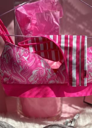 Комплект белья бюст + стринги виктория сикрет victoria’s secret pink