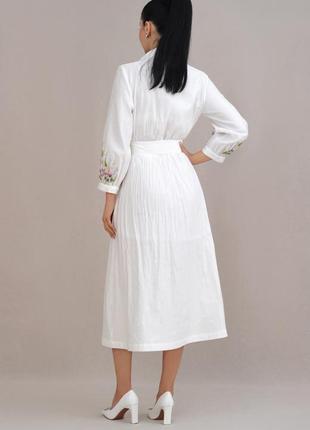 Льняна сукня з ручною вишивкою «зачарована 2»5 фото
