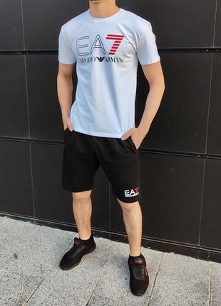 Чоловічі костюми