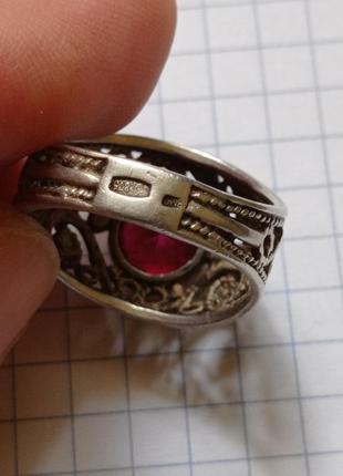 Срібне кільце перстень з каменем  рубін17,5розмір5 фото