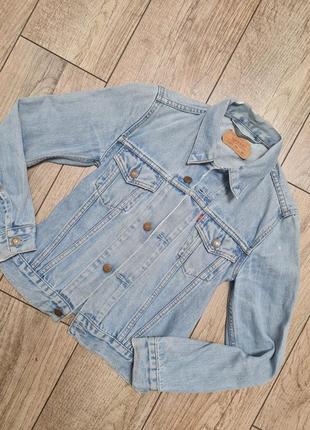 Куртка джинсова levis